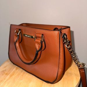 Steve Madden Crossbody Bag - Cognac